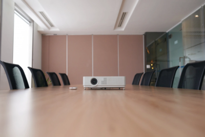 Mini projector putih