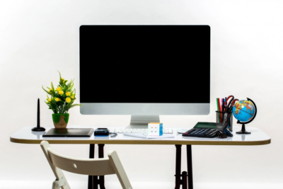 Monitor modern