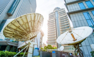 Satelit kabel